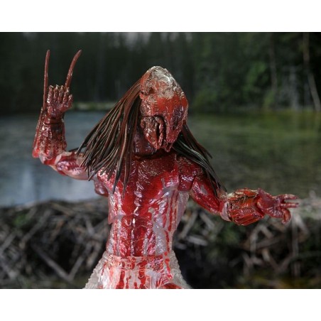 PREY - Ultimate Feral Bear Blood Predator - Ultimate Figurine 18cm 