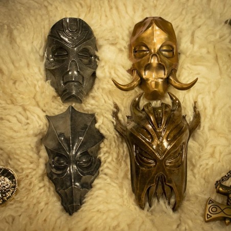 ELDER SCROLLS V SKYRIM -Set 4 Masques de Prêtre Dragon Edition Limitée 