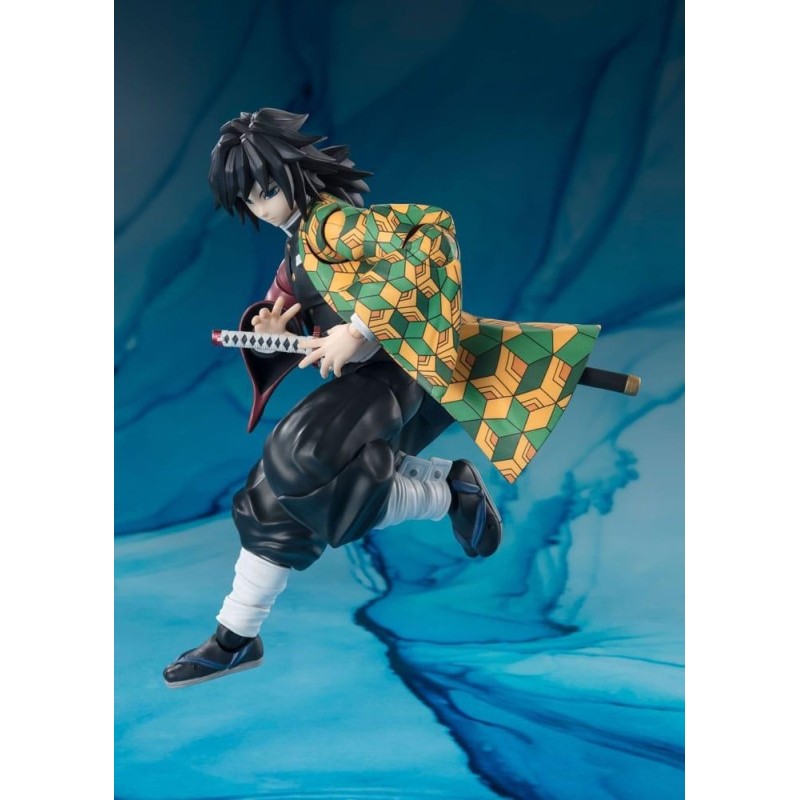 DEMON SLAYER - Giyu Tomioka - Figurine S.H. Figuarts 15cm 
