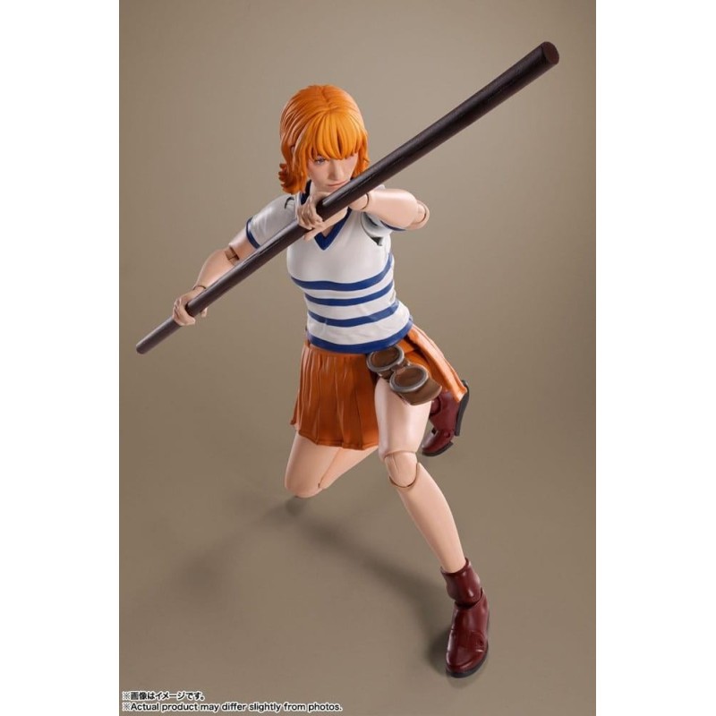 ONE PIECE NETFLIX - Nami - Figurine S.H. Figuarts 15cm 
