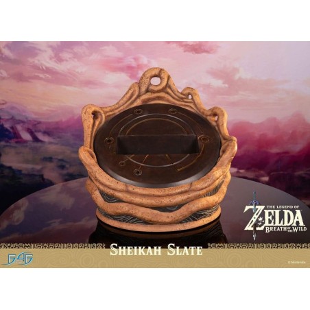 LEGEND OF ZELDA BREATH OF THE WILD - Tablette Sheikah - Statuette 24cm 