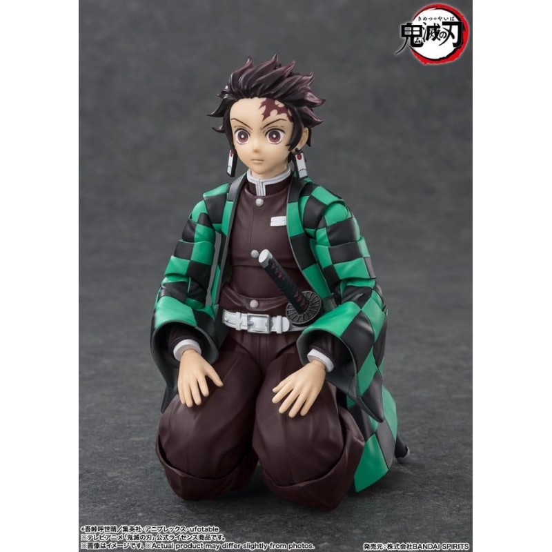 DEMON SLAYER - Tanjiro Kamado - Figurine S.H. Figuarts 14cm 
