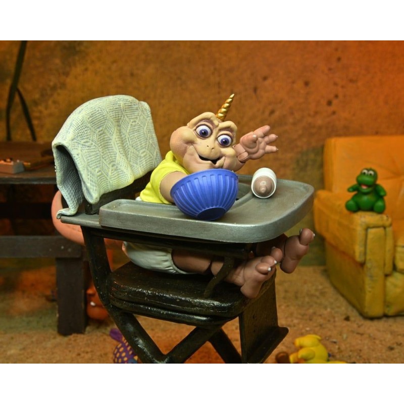 DINOSAURES - Bébé Sinclair - Figurine Ultimate 18cm 