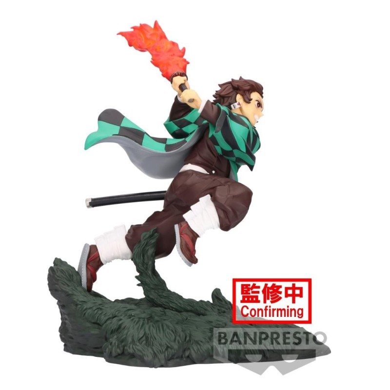 DEMON SLAYER - Tanjiro Kamado - Figurine Combination Battle 1/2 9cm 