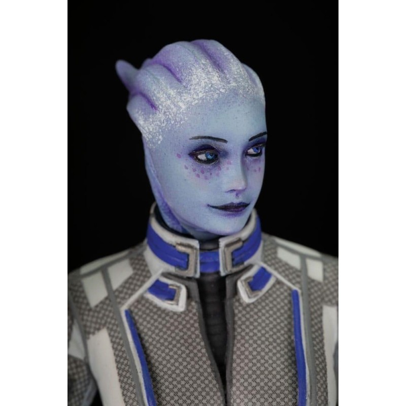 MASS EFFECT - Liara T'Soni - Statuette 22cm 