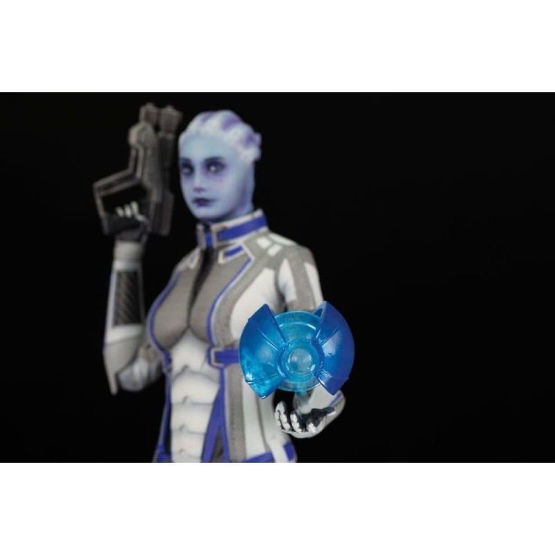 MASS EFFECT - Liara T'Soni - Statuette 22cm 