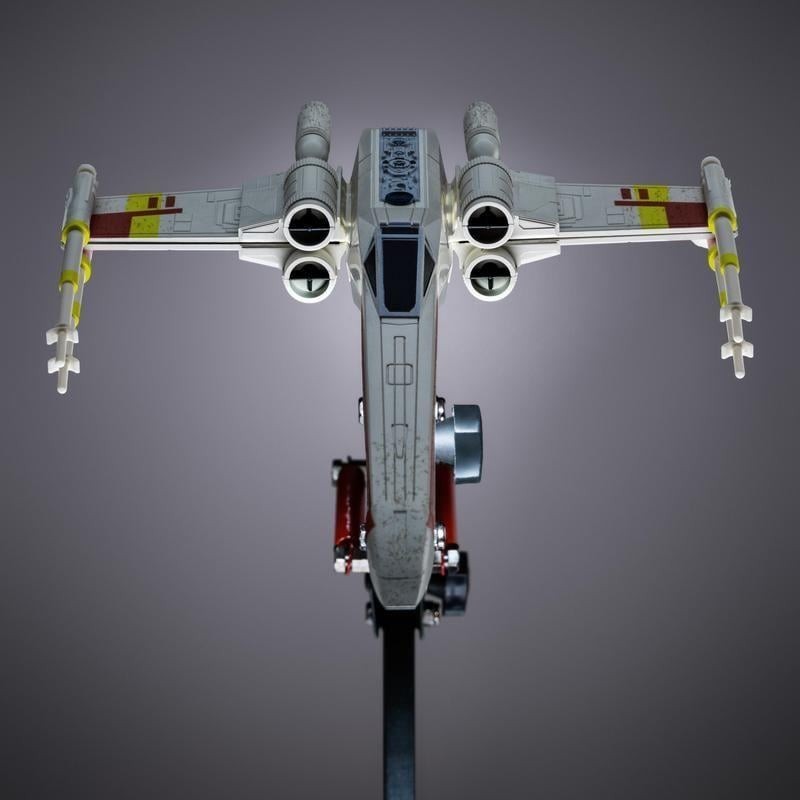 STAR WARS - X Wing - Lampe de bureau 