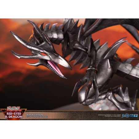 YU-GI-OH! - Dragon noir aux yeux rouges - Statuette 33cm 
