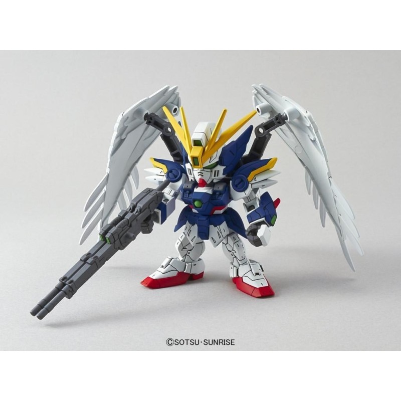 GUNDAM - SD Gundam EX-Standard 004 Wing Gundam Zero (EW) - Model Kit 