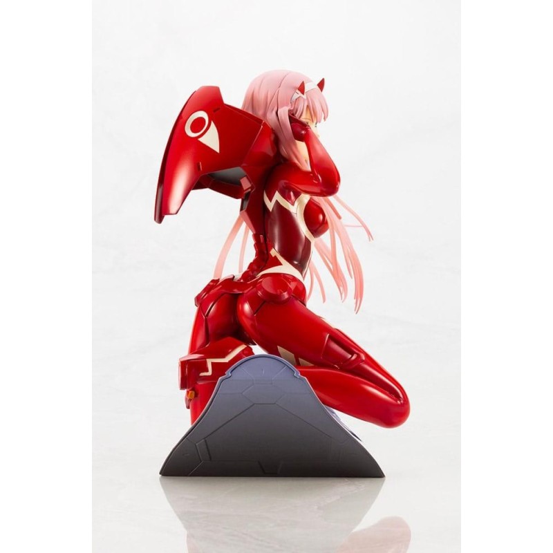 DARLING IN THE FRANXX - Zero Two - Statuette 1/7 17cm 