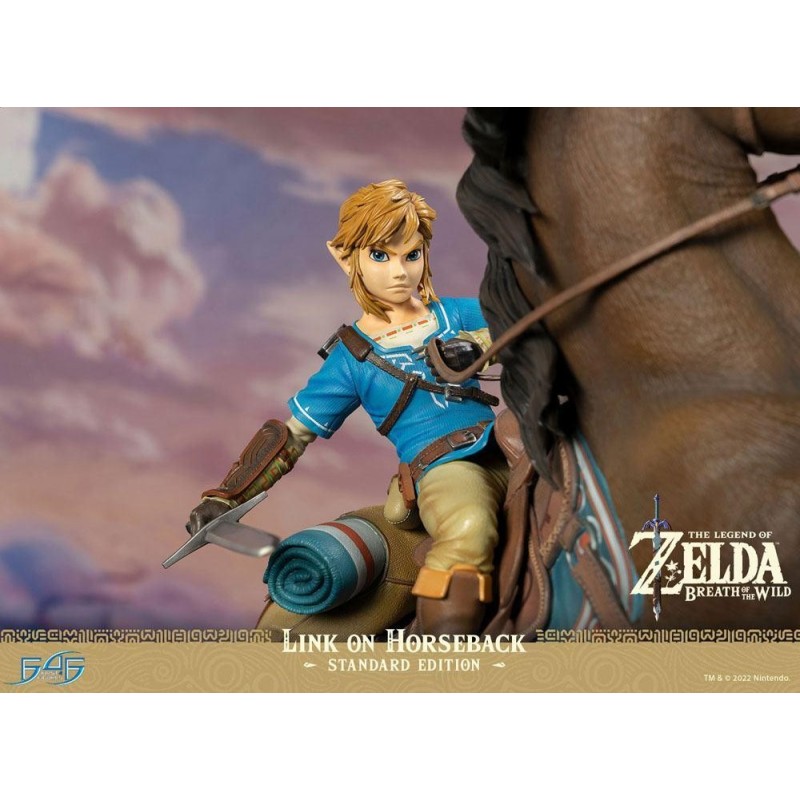 ZELDA BREATH ON THE WILD - Link à Cheval - Statuette 56cm 