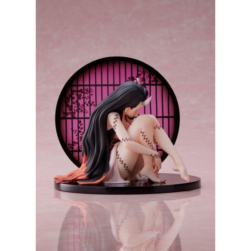 DEMON SLAYER - Nezuko " Demon Form Advancing " - Statuette 12cm 