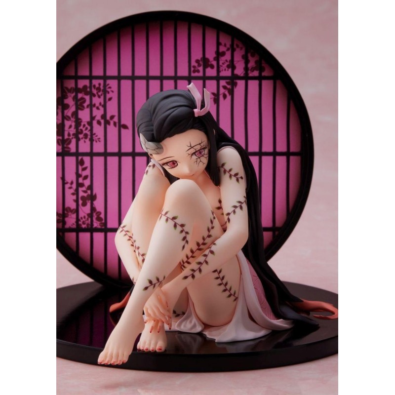 DEMON SLAYER - Nezuko " Demon Form Advancing " - Statuette 12cm 