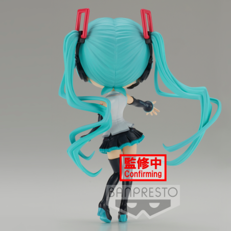 HATSUNE MIKU - V4X ( Vers. A )  - Q Posket 14cm 