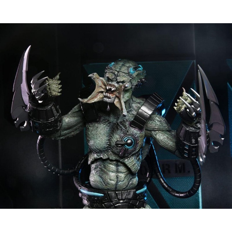 PREDATOR - Concrete Jungle - Figurine Ultimate Deluxe Stone Heart 25cm 