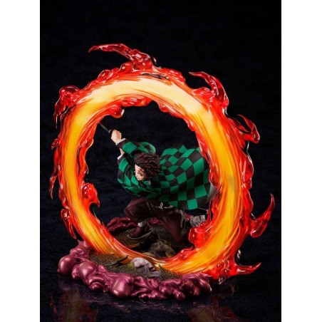 DEMON SLAYER - Tanjiro Kamado 1/8 - Statuette 28cm 