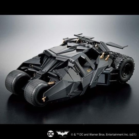 DC COMICS - Batman 1/35 Batmobile (Batman Begins) - Model Kit 