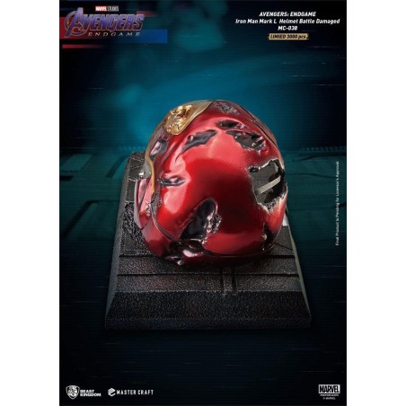 MARVEL - Iron Mark 50 Battle Damaged - Statuette '22x39x25cm' 