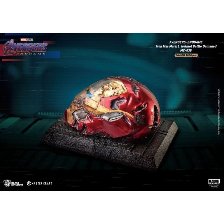 MARVEL - Iron Mark 50 Battle Damaged - Statuette '22x39x25cm' 