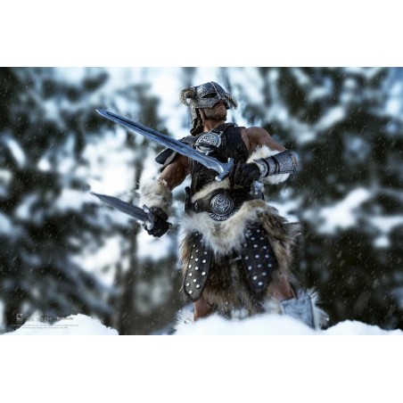 SKYRIM - Dragonborn standard - Figurine articulée '22x9x35cm' 