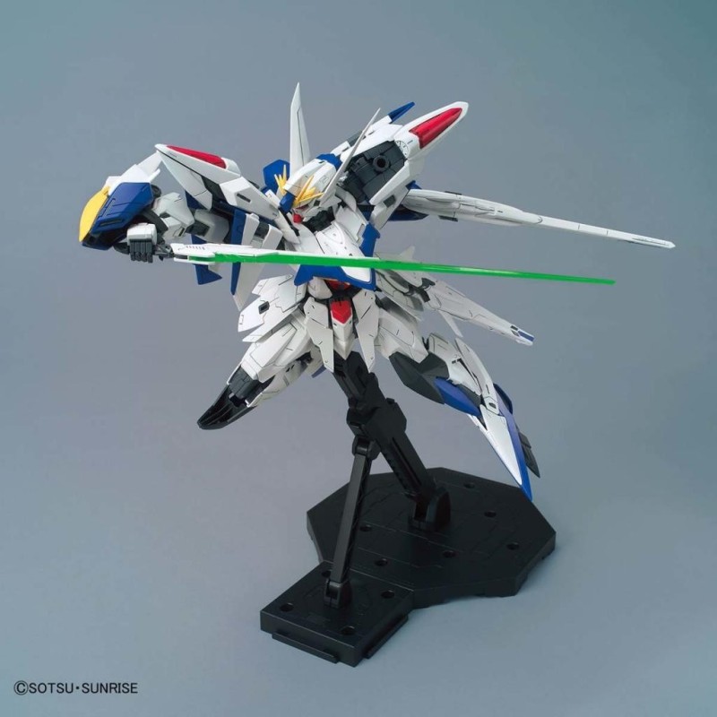 GUNDAM - MG 1/100 Eclipse Gundam - Model Kit 