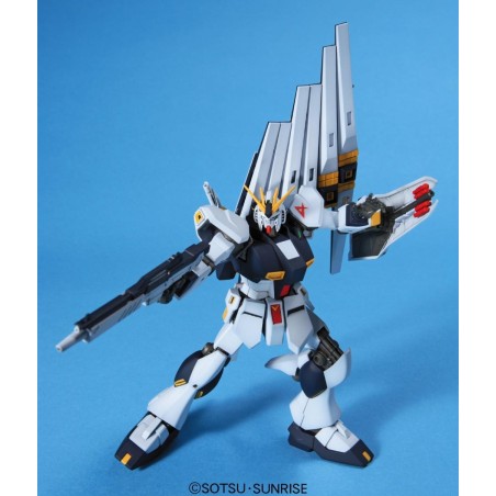 GUNDAM - HGUC 1/144 RX-93 vGundam - Model Kit 