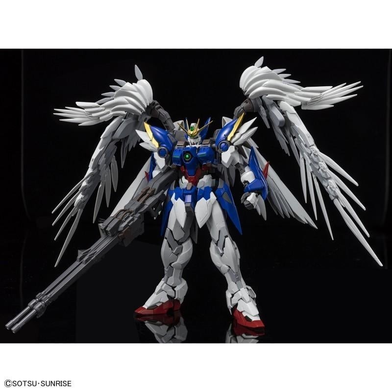 GUNDAM - Hi-Resolution Model Wing Gundam Zero EW 1/100 - Model Kit 