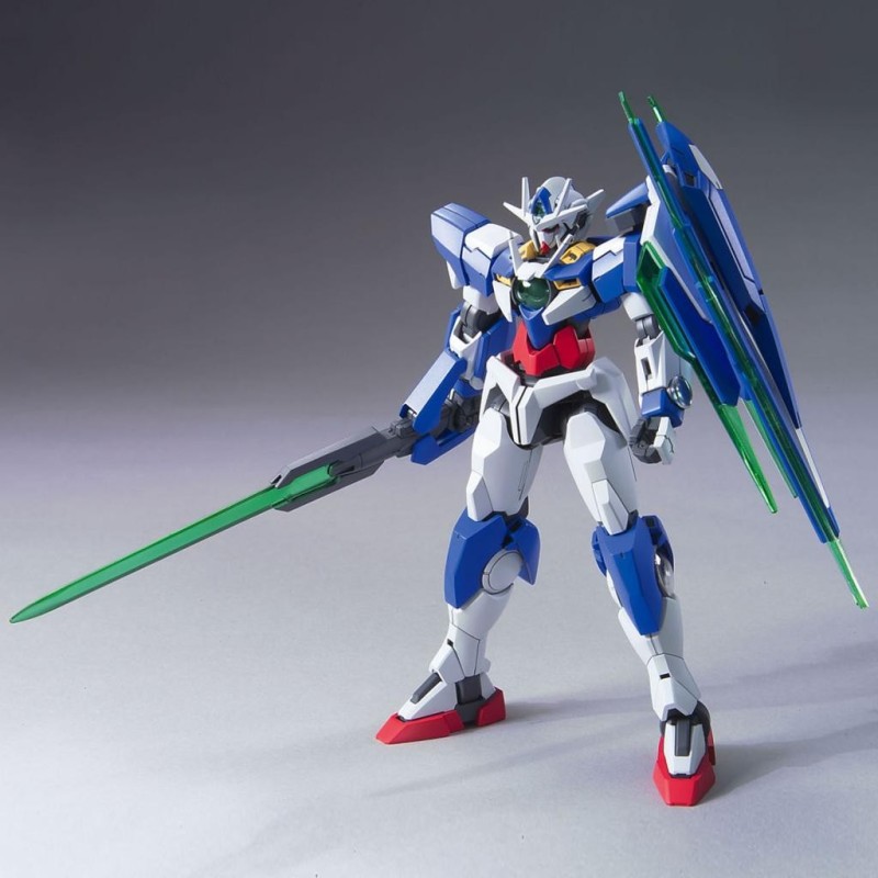 GUNDAM - HG OO QAN(T) Gundam 00-66 1/144 - Model Kit 