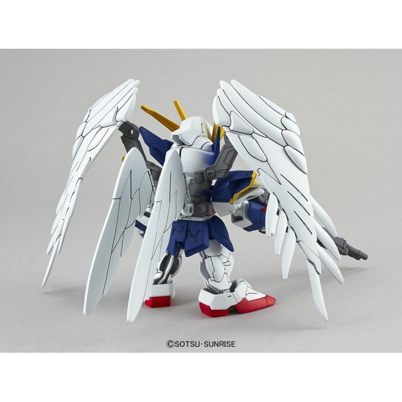 GUNDAM - SD Gundam Ex-Standard 004 Wing Zero - Model Kit 8cm 
