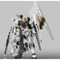 GUNDAM - RG 1/144 v Gundam - Model Kit 13cm 