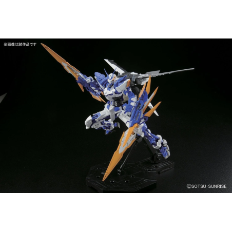 GUNDAM - MG 1/100 Gundam Astray Blue Frame D - Model Kit 18cm 