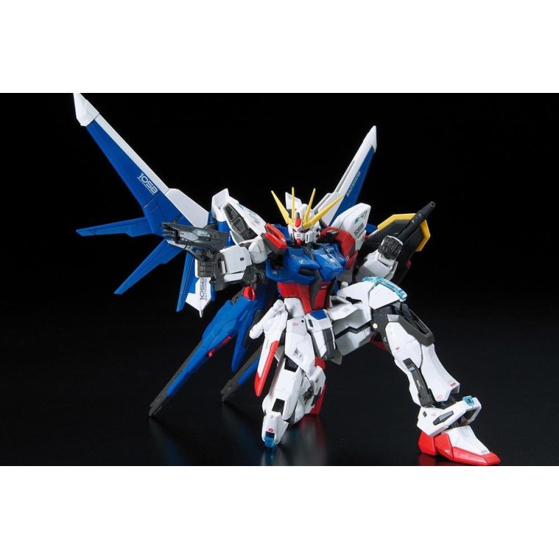 GUNDAM Build Fighters - Model Kit - RG 1/144 - Build Strike Full Pack. 