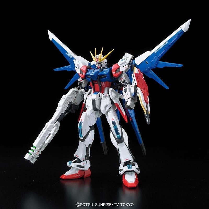 GUNDAM Build Fighters - Model Kit - RG 1/144 - Build Strike Full Pack. 