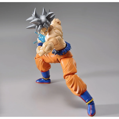 DRAGON BALL - Model Kit - SON GOKU Ultra Instinct 