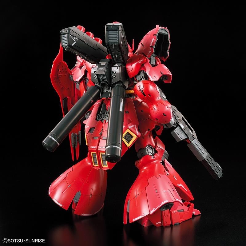 GUNDAM - Model Kit - Real Grade - MSN-04 Sazabi 