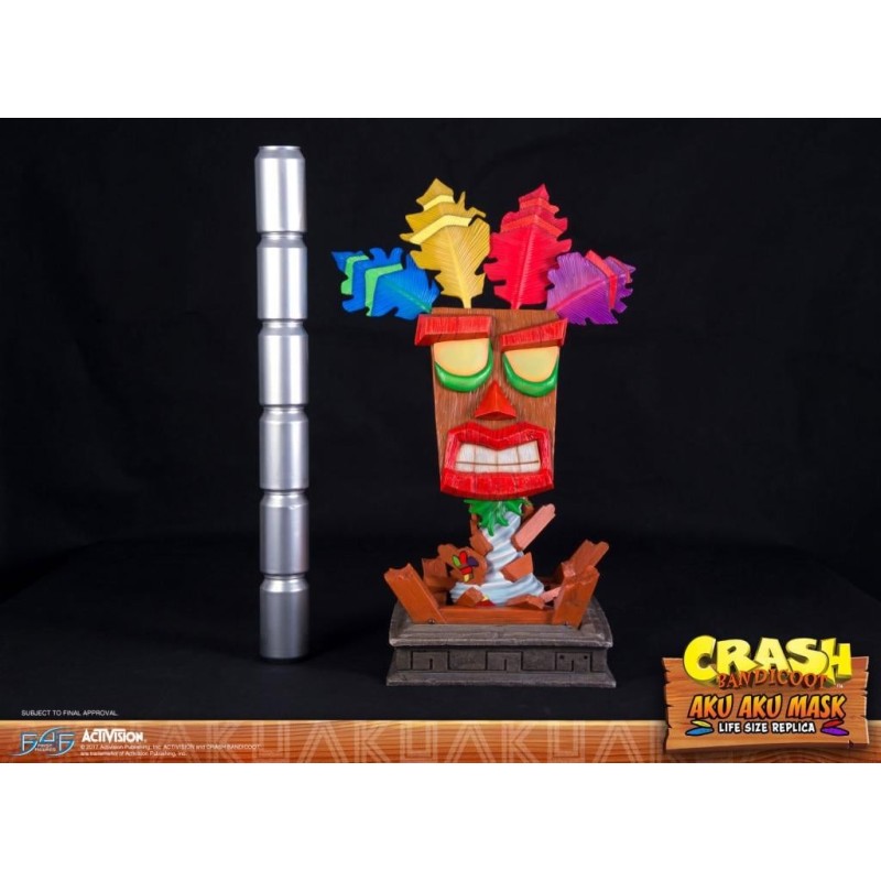 CRASH BANDICOOT - Masque taille réelle Aku Aku - 65cm 