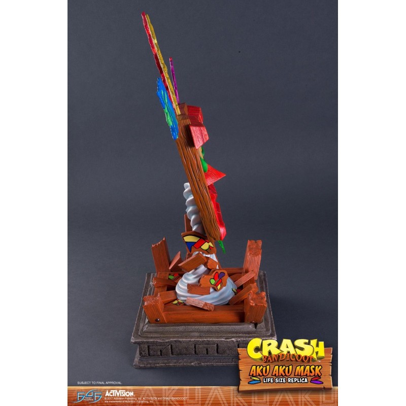 CRASH BANDICOOT - Masque taille réelle Aku Aku - 65cm 
