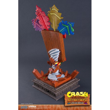 CRASH BANDICOOT - Masque taille réelle Aku Aku - 65cm 