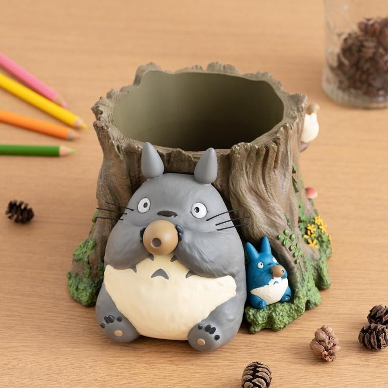 MON VOISIN TOTORO - Totoro Tronc d'arbre - Diorama Planter 17.5cm 