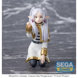 FRIEREN - Frieren Poking Something - Figurine PM Perching 10cm 