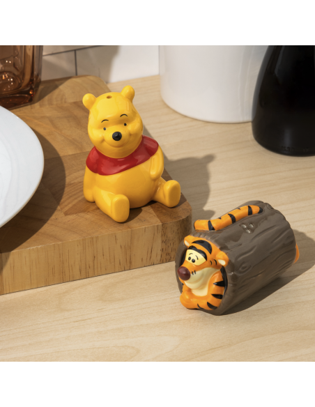 WINNIE L'OURSON - Set Salière et Poivrière 