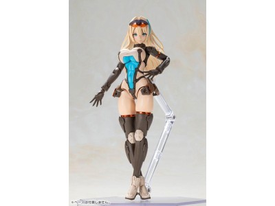 FRONT MISSION - Zenith Girl - Model Kit 16cm 