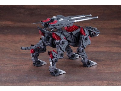 ZOIDS - HMM Lihgtning Saix Irvine Special 2000 - Model Kit 26.5cm 