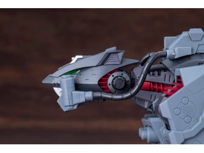 ZOIDS - HMM Lihgtning Saix Irvine Special 2000 - Model Kit 26.5cm 