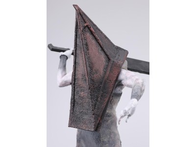 SILENT HILL 2 - Red Pyramid Thing - Statuette Oshi Works 26cm 