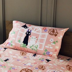 KIKI LA PETITE SORCIERE - Douce Rose - Housse de Coussin Natsu 45x45cm 