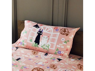 KIKI LA PETITE SORCIERE - Douce Rose - Housse de Coussin Natsu 45x45cm 
