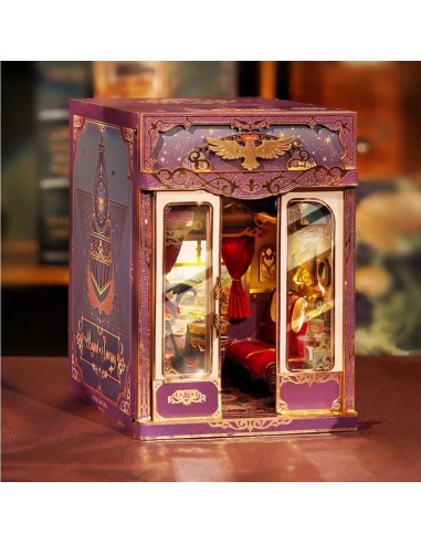 BOOK NOOK KIT - DIY- Voyage Magique - 462pcs + LED Light 