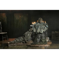 VENDREDI 13 THE GAME - Pamela Shrine - Figurine Diorama 
