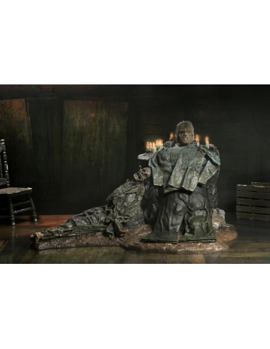 VENDREDI 13 THE GAME - Pamela Shrine - Figurine Diorama 